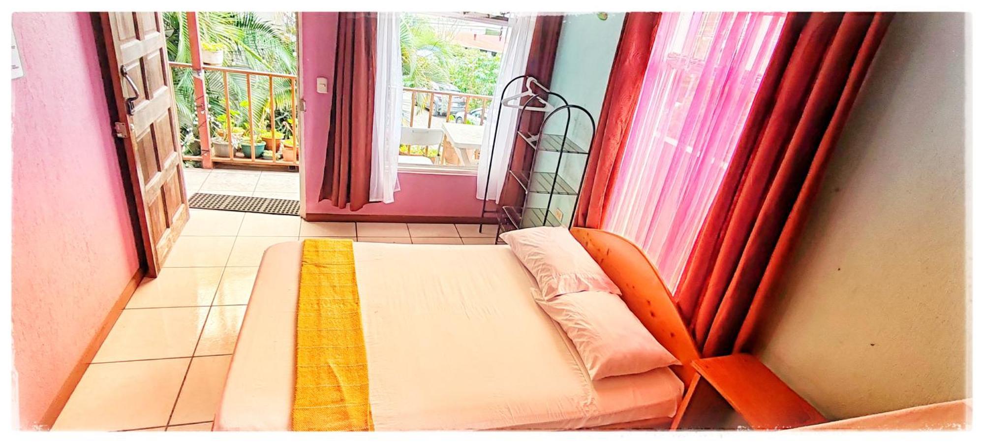 Hotel & Hostel Sloth Backpackers Monteverde Esterno foto