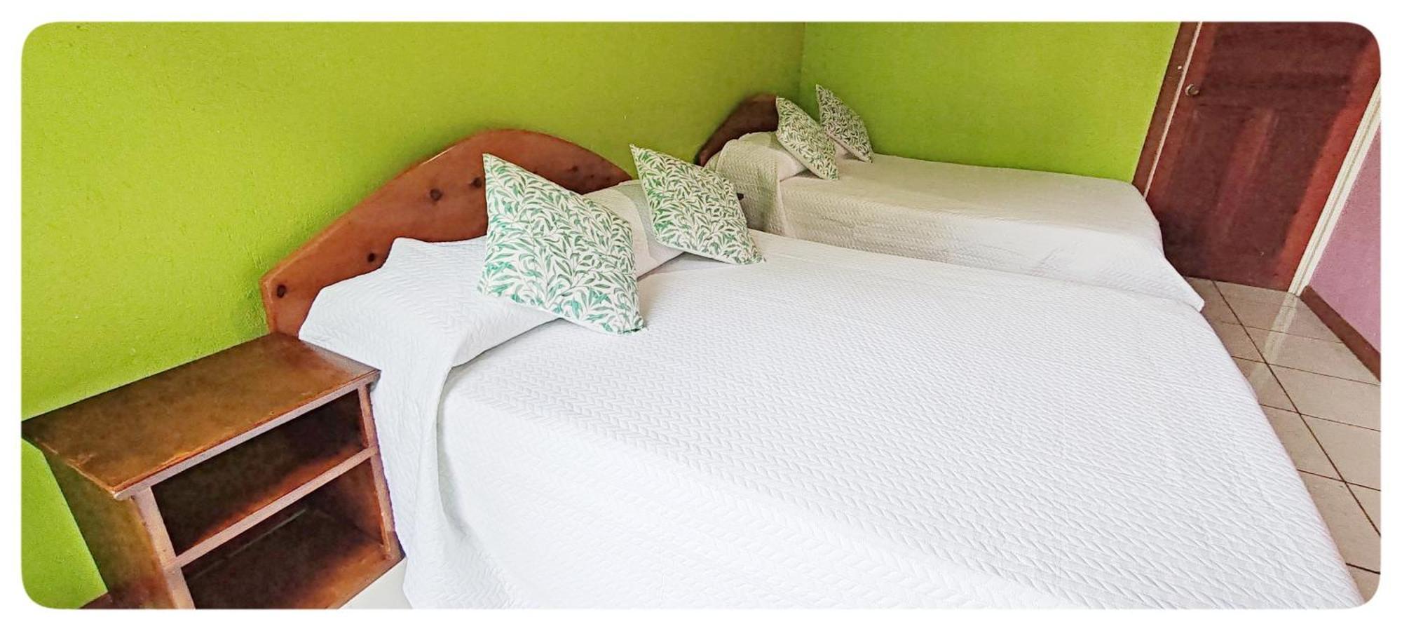 Hotel & Hostel Sloth Backpackers Monteverde Esterno foto