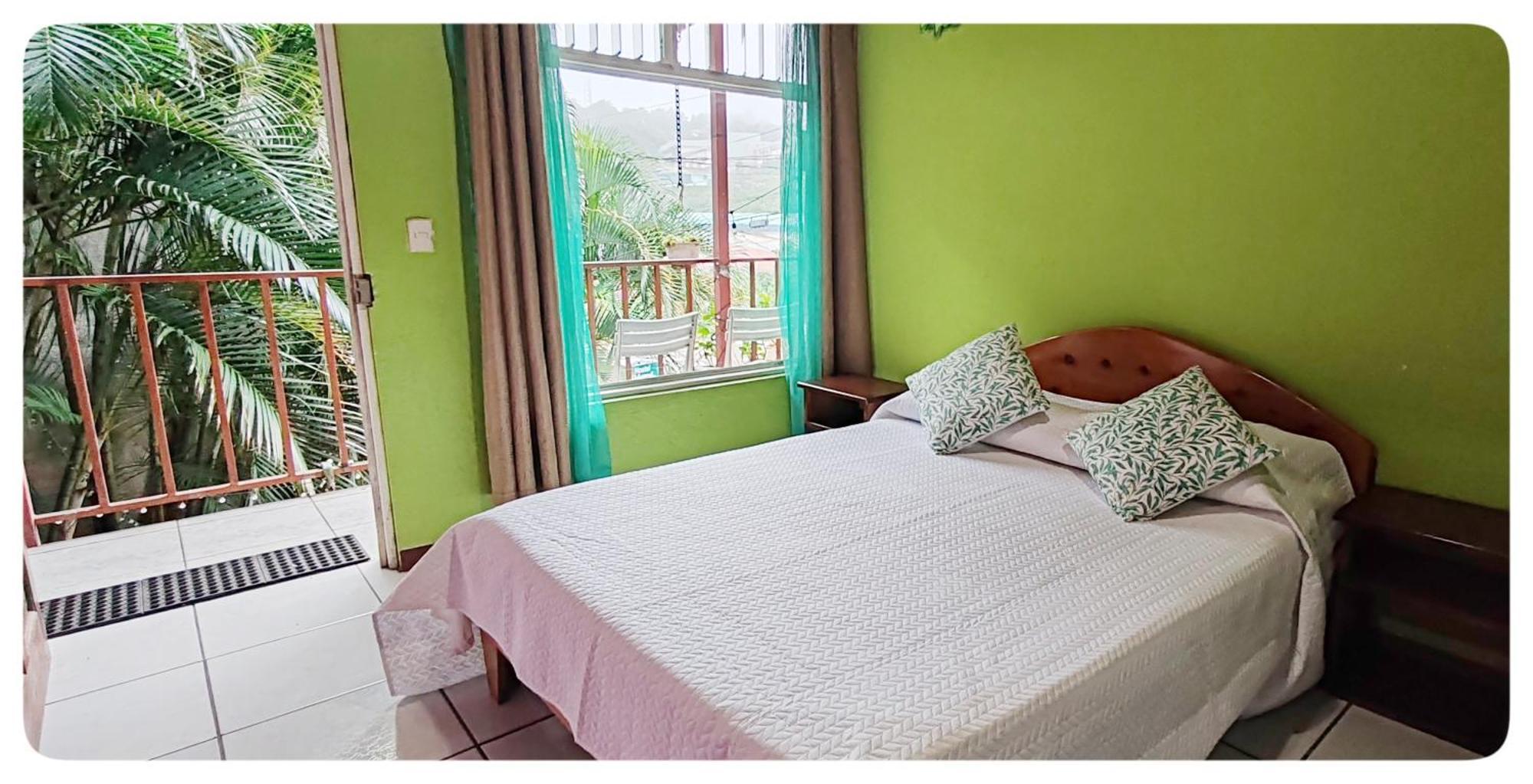 Hotel & Hostel Sloth Backpackers Monteverde Esterno foto